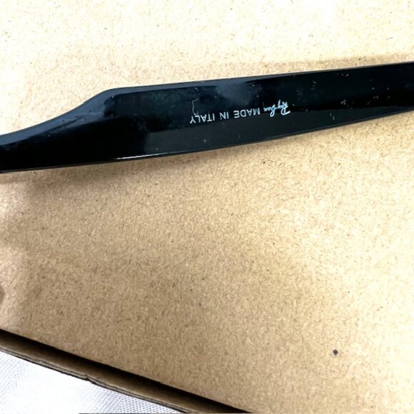 2 Pairs of Ray Ban Sunglasses, 1 x Men's Brown, 1 x Ladie Black  RB 2140 (#9) - Picture 6 of 12